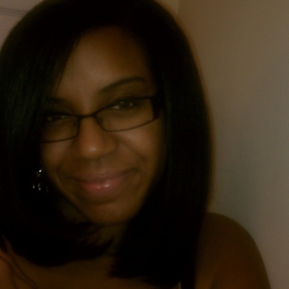 Meet your Posher, Ebony - Picture 1 of 1